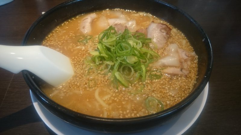 ラーメン来来亭でみそラーメンを食べてみる