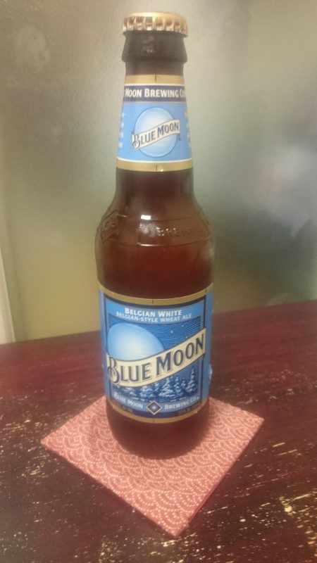 アメリカのクラフトビール Blue Moonを飲んでみる