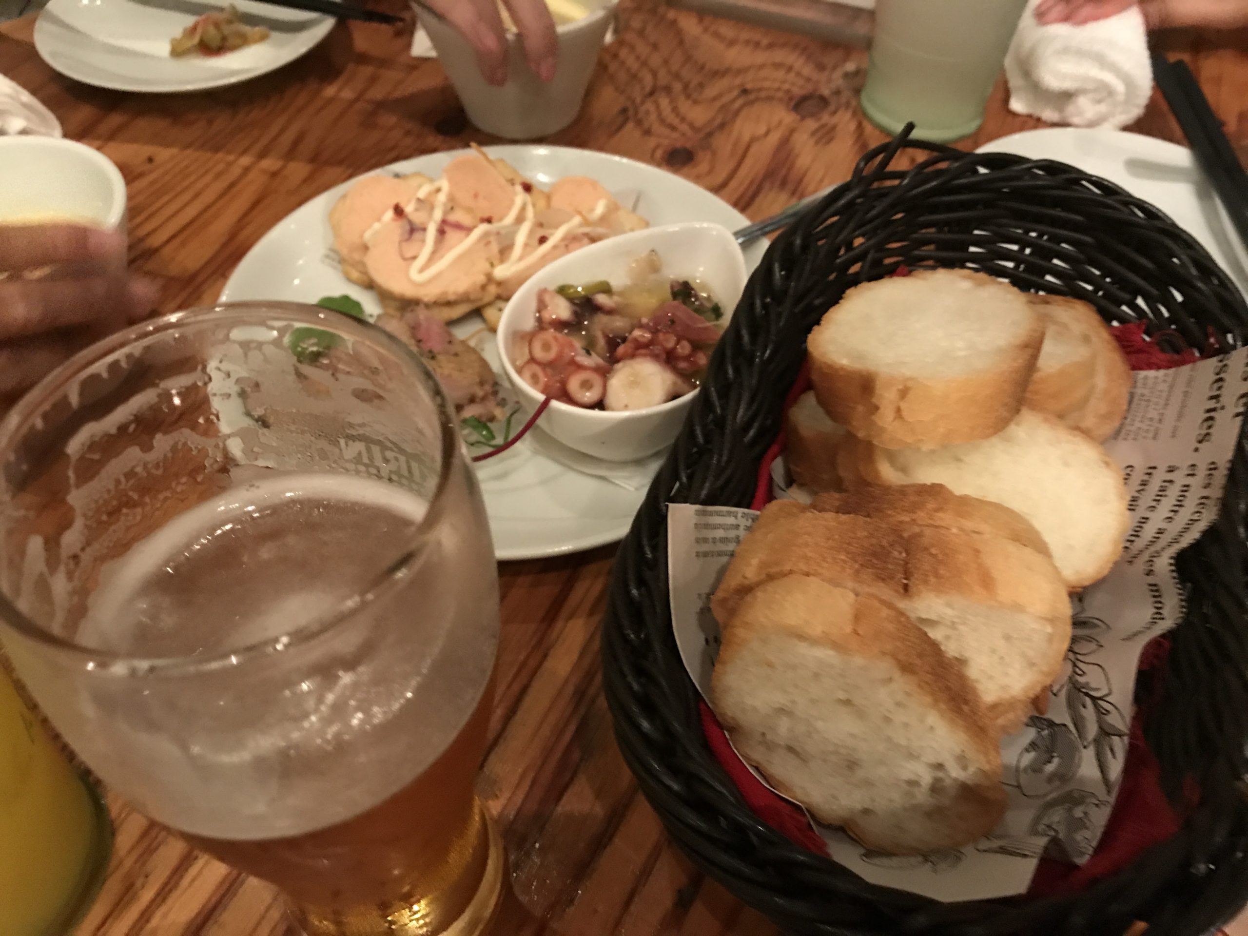 名古屋のバル スペイン食堂 BAR DECO(バル デコ)で一杯飲んでみる