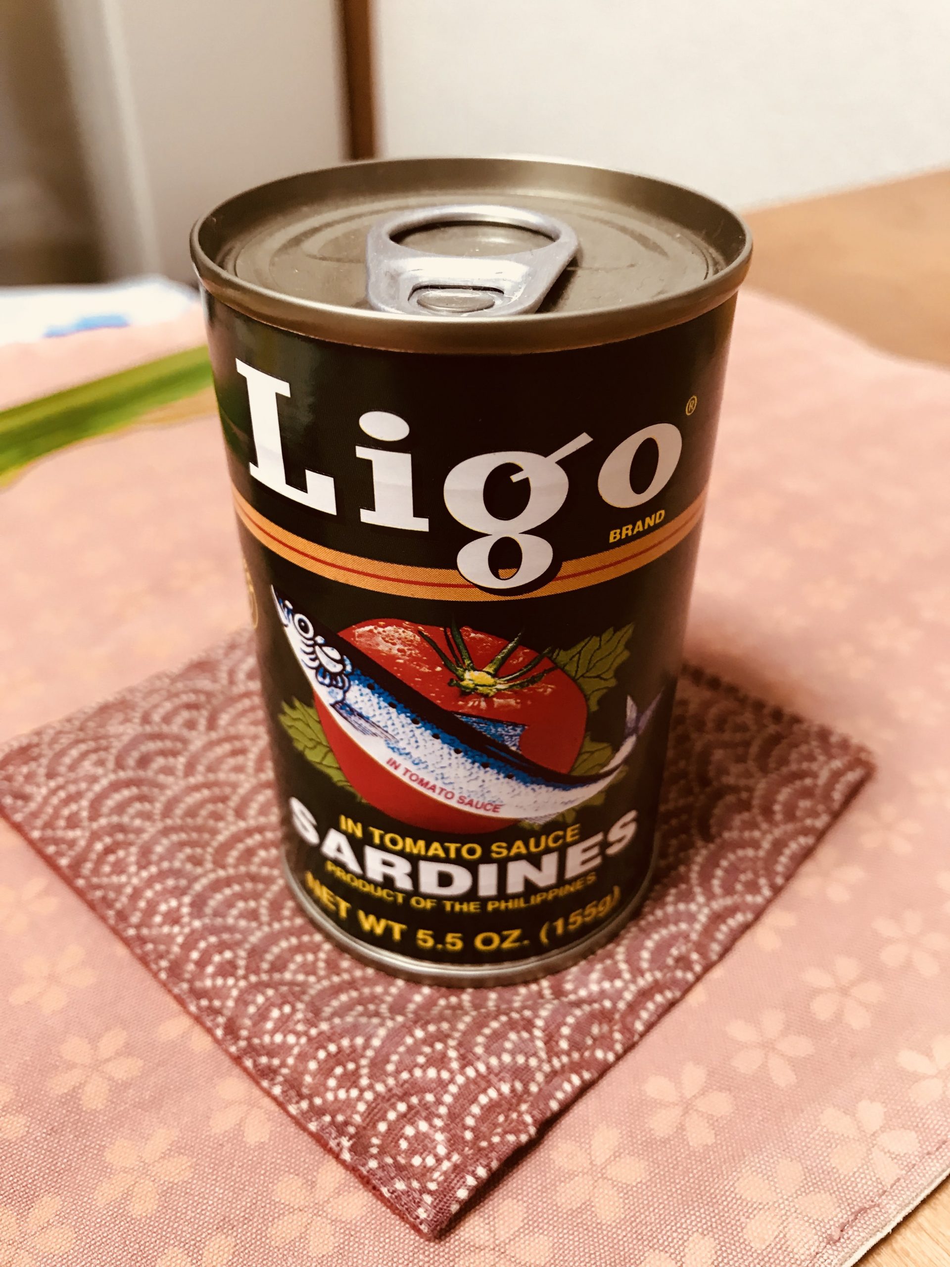 フィリピンの缶詰 LigoのSARDINS IN TOMATO SAUCEを食べてみる