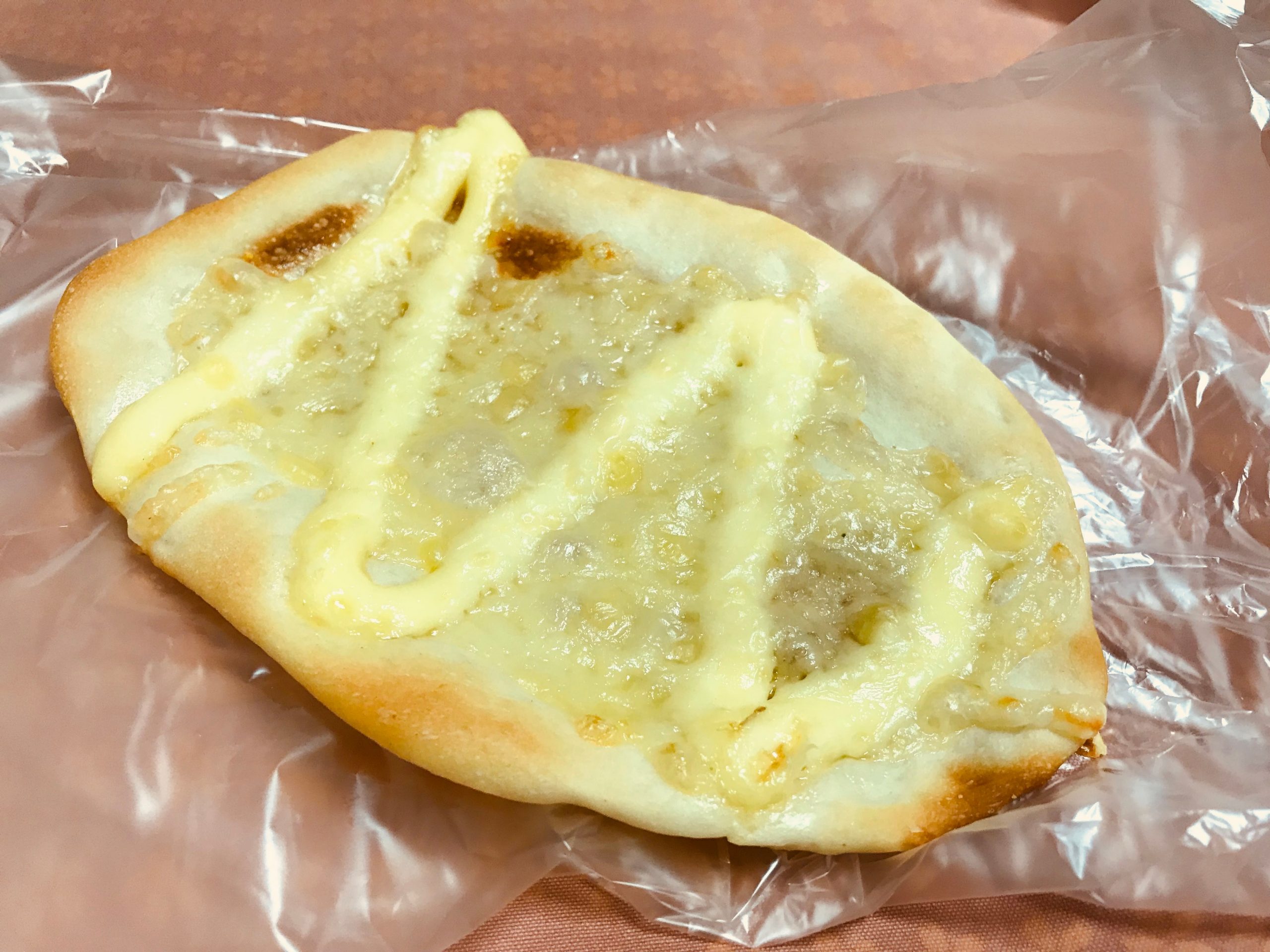 名古屋市のパン屋 シャンテー小島のパンを食べてみる