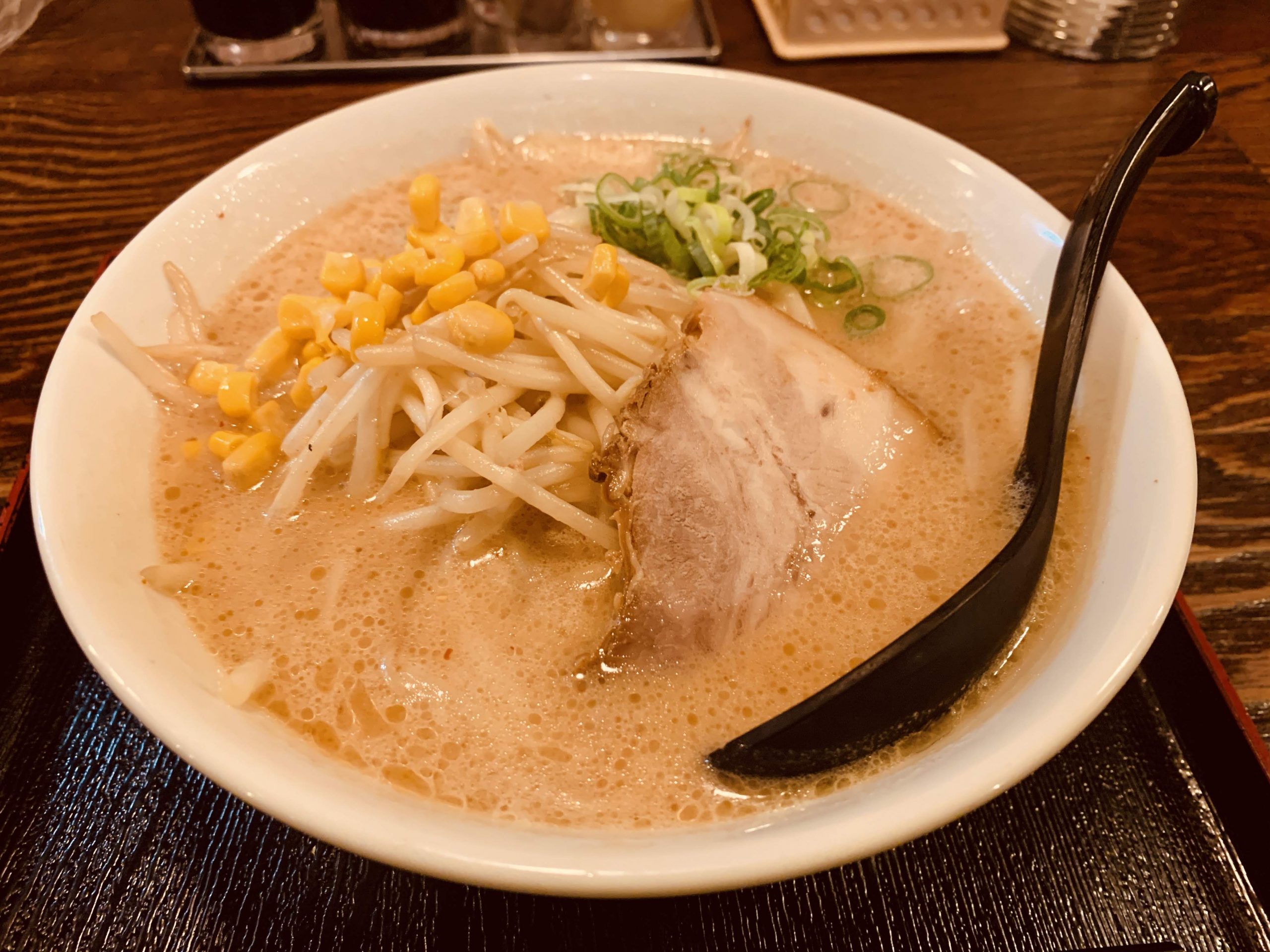 愛知県東海市のラーメン屋 麺屋たけぞうで”みそラーメン”を食べてみる