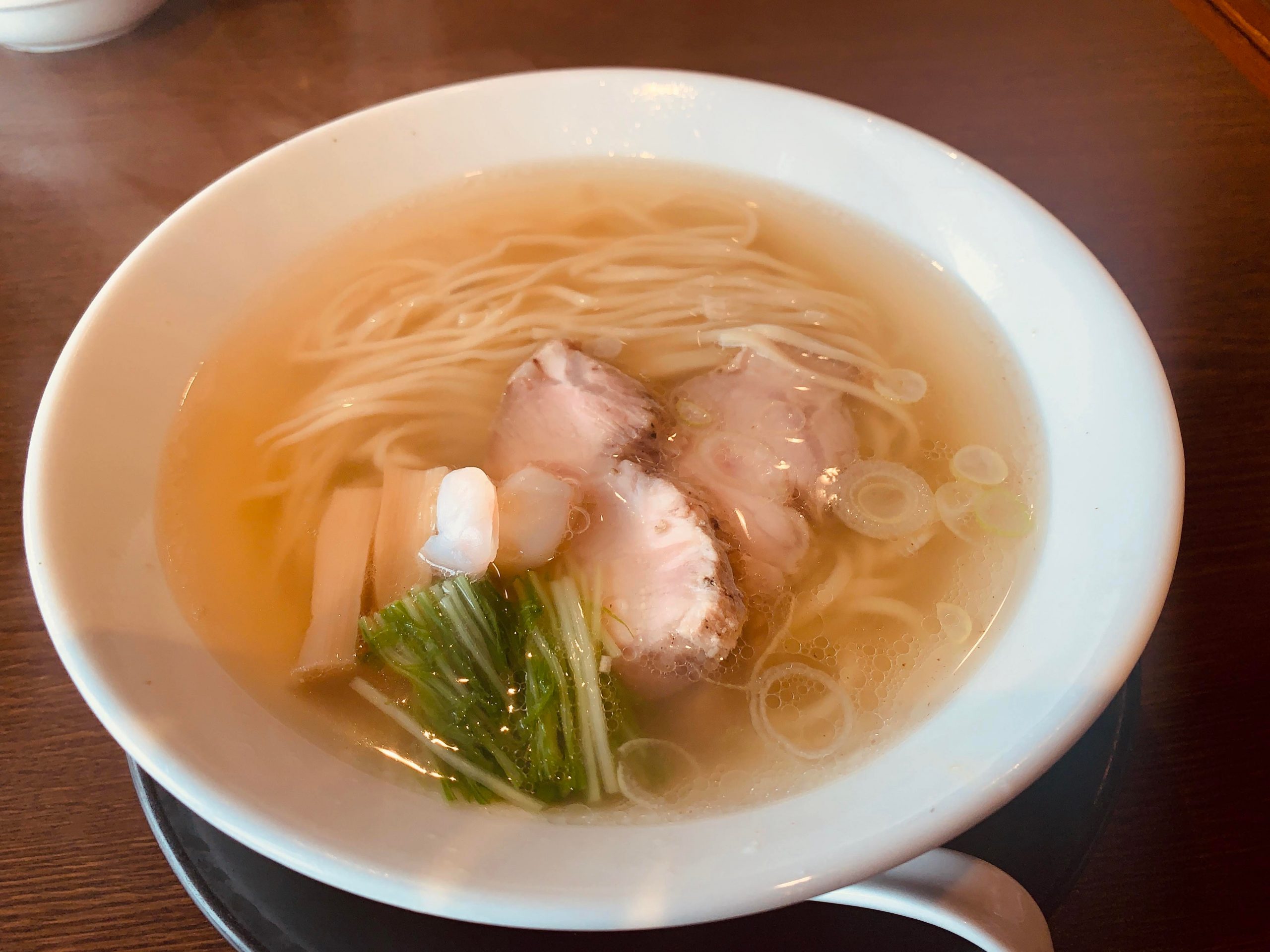 愛知県豊田市のラーメン屋 なな家で”新 山六そば”を食べてみる