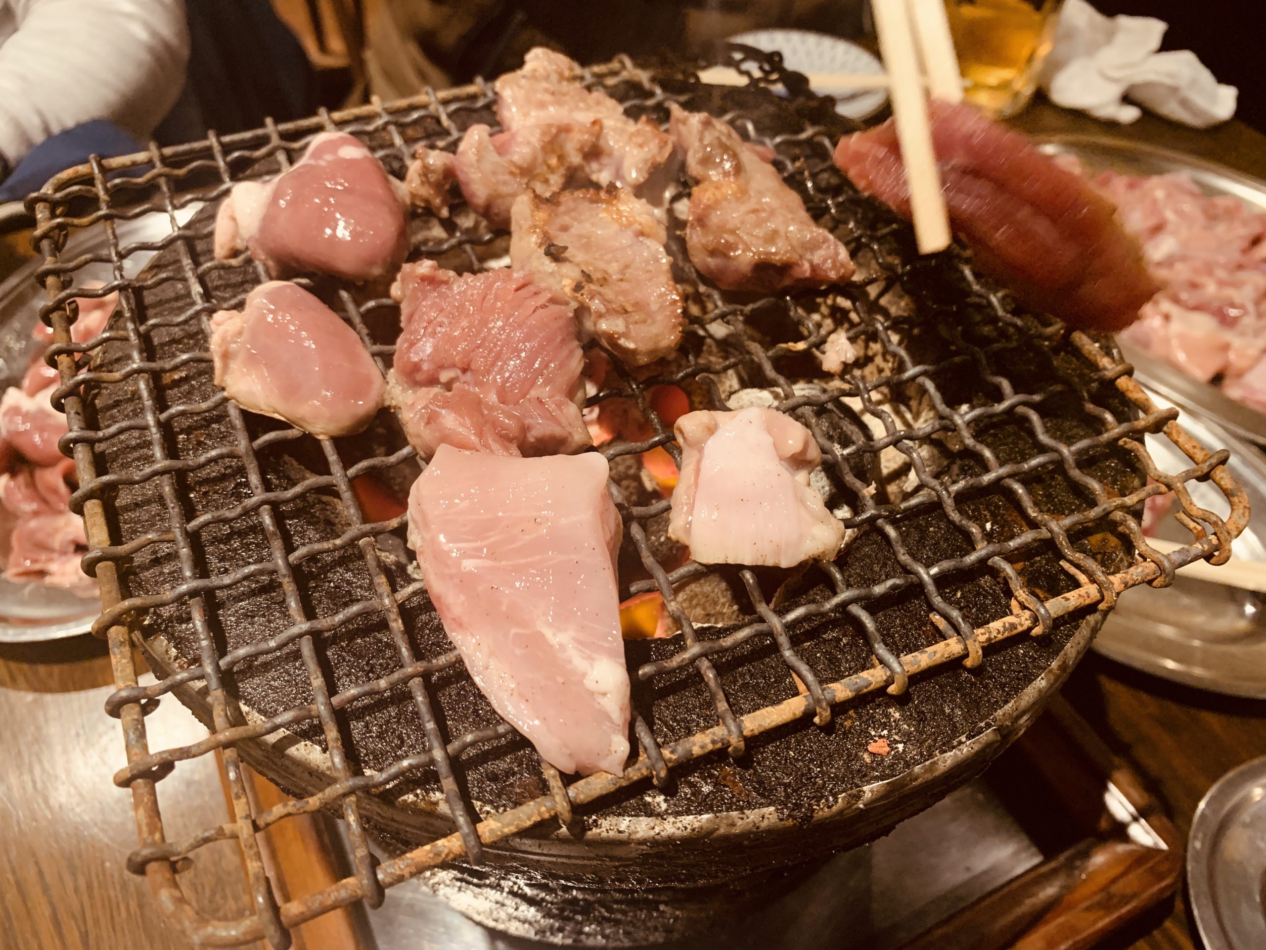 札幌の焼肉屋 炭やで一杯飲んでみる