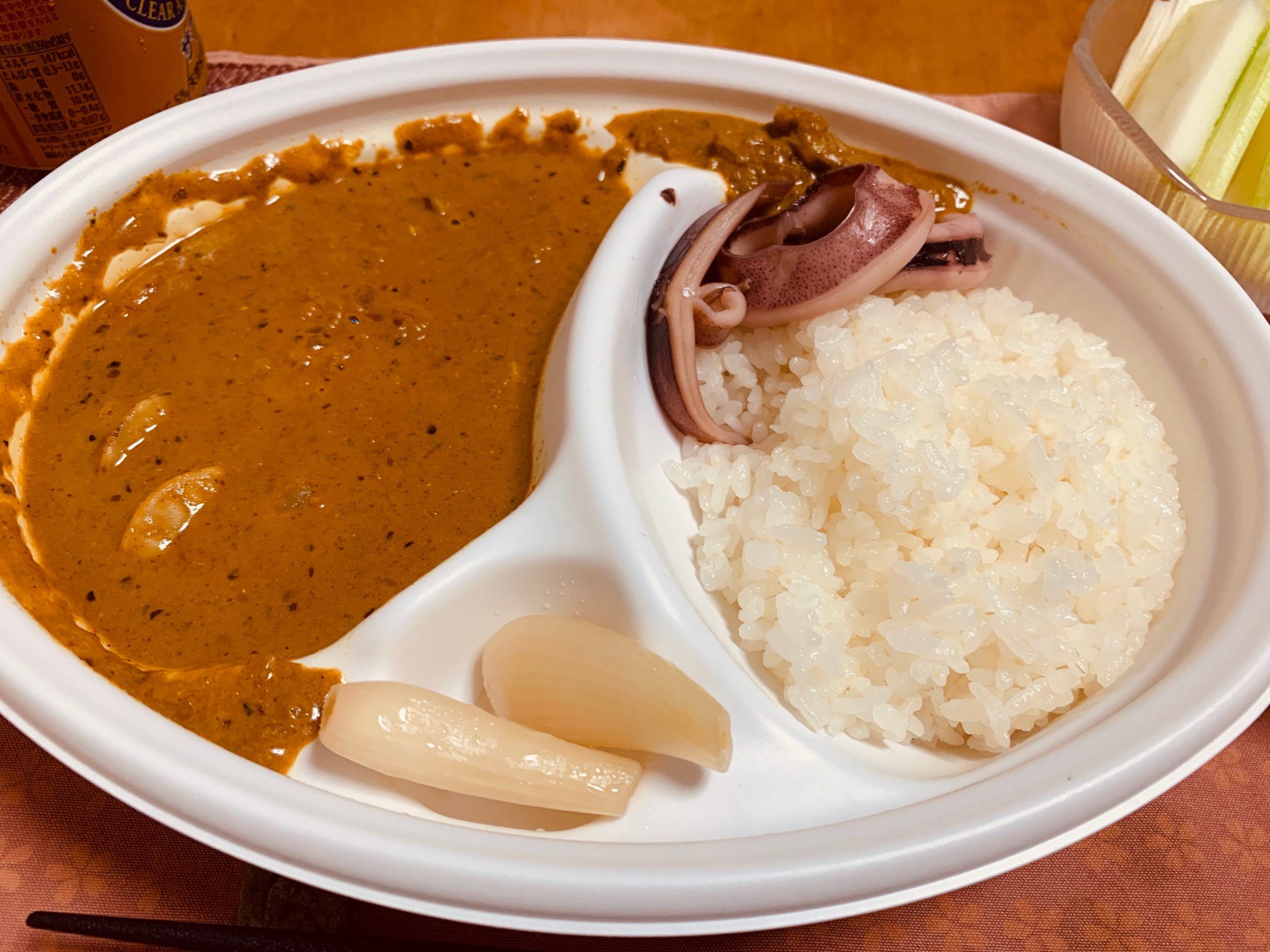 愛知県名古屋市の居酒屋 酒彩かき揚げ さんぼん木のカレーライスをテイクアウトしてみる