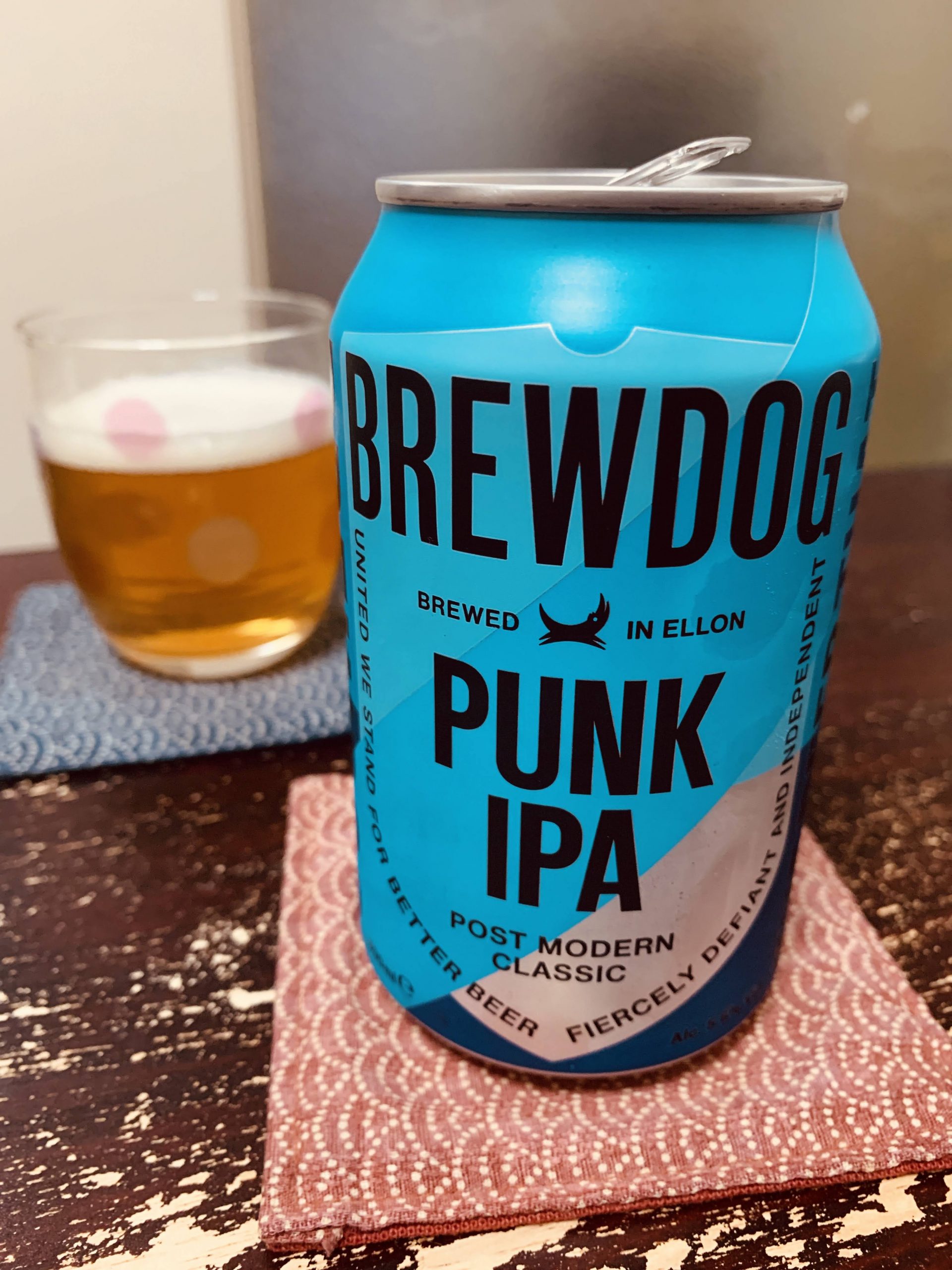 スコットランドのビール BrewDog PUNK IPAを飲んでみる