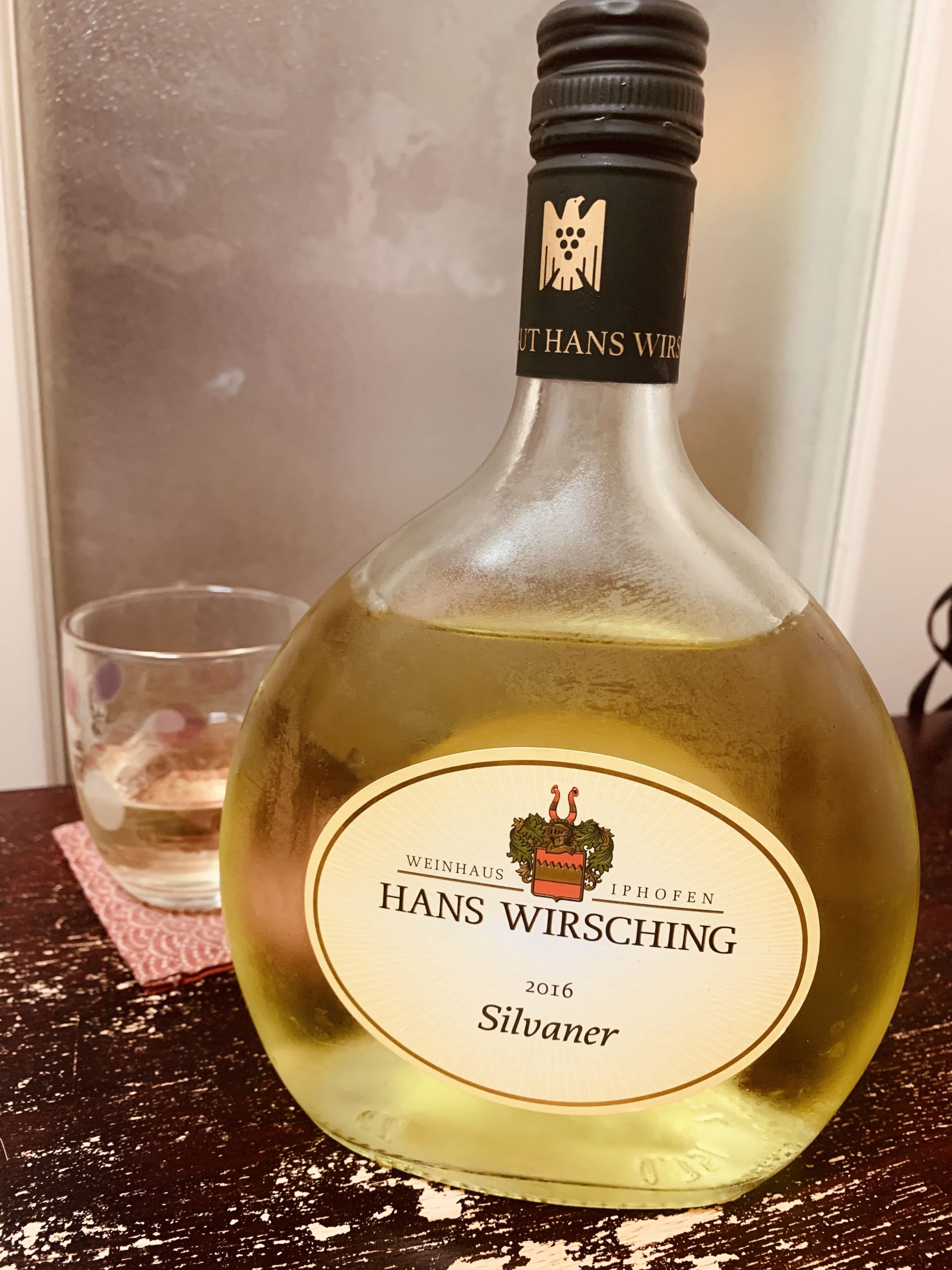 ドイツの白ワイン “Hans Wirsching Silvaner Trocken”を飲んでみる