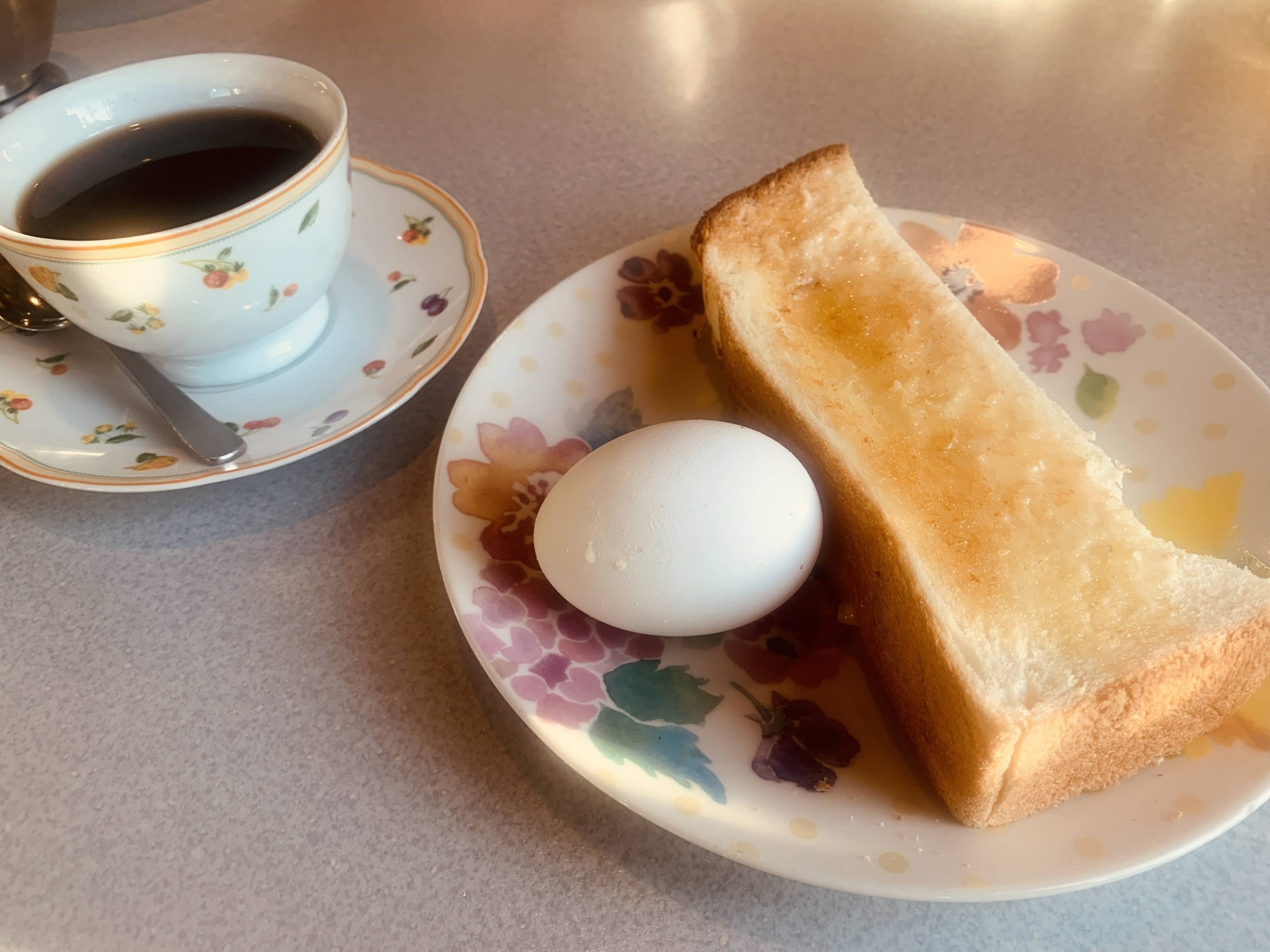 名古屋の喫茶店 タイムサロンでモーニングを食べてみる