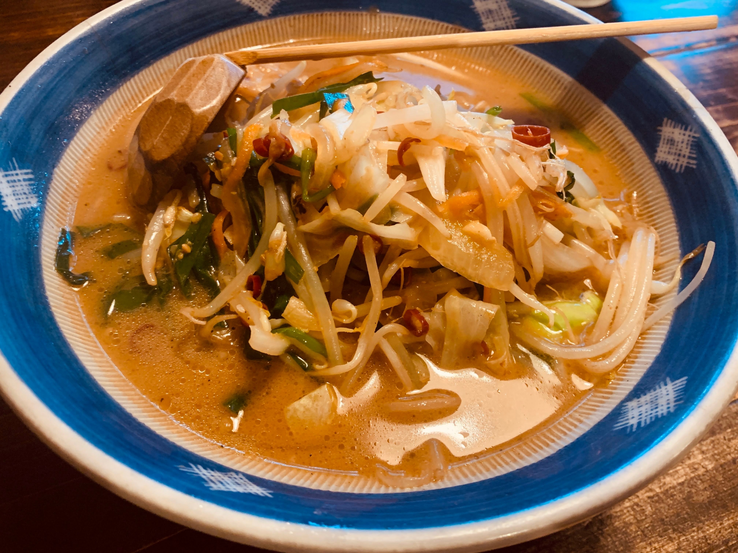 岐阜県岐阜市のラーメン屋 麺屋らあいちの”味噌ベトコンらーめん”を食べてみる