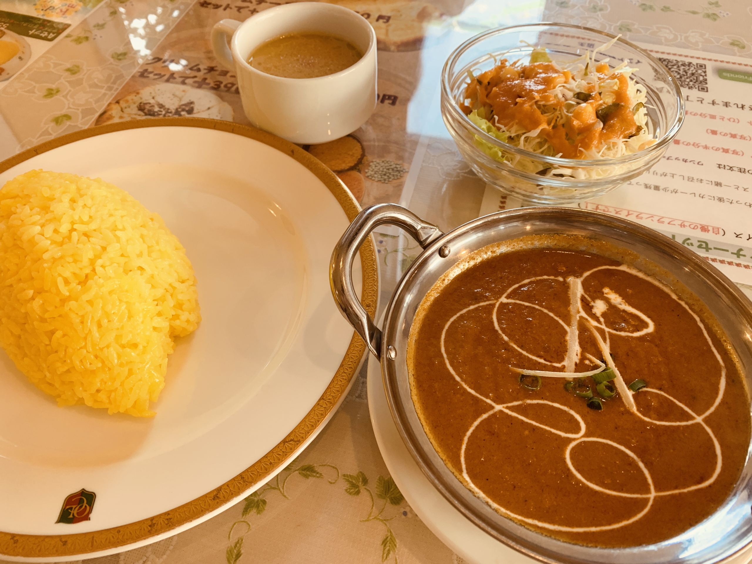 岐阜県羽島市のカレー屋 カレーカフェ Curry Cafeで”チキンキーマカレー”のサフランライスなAランチを食べてみる