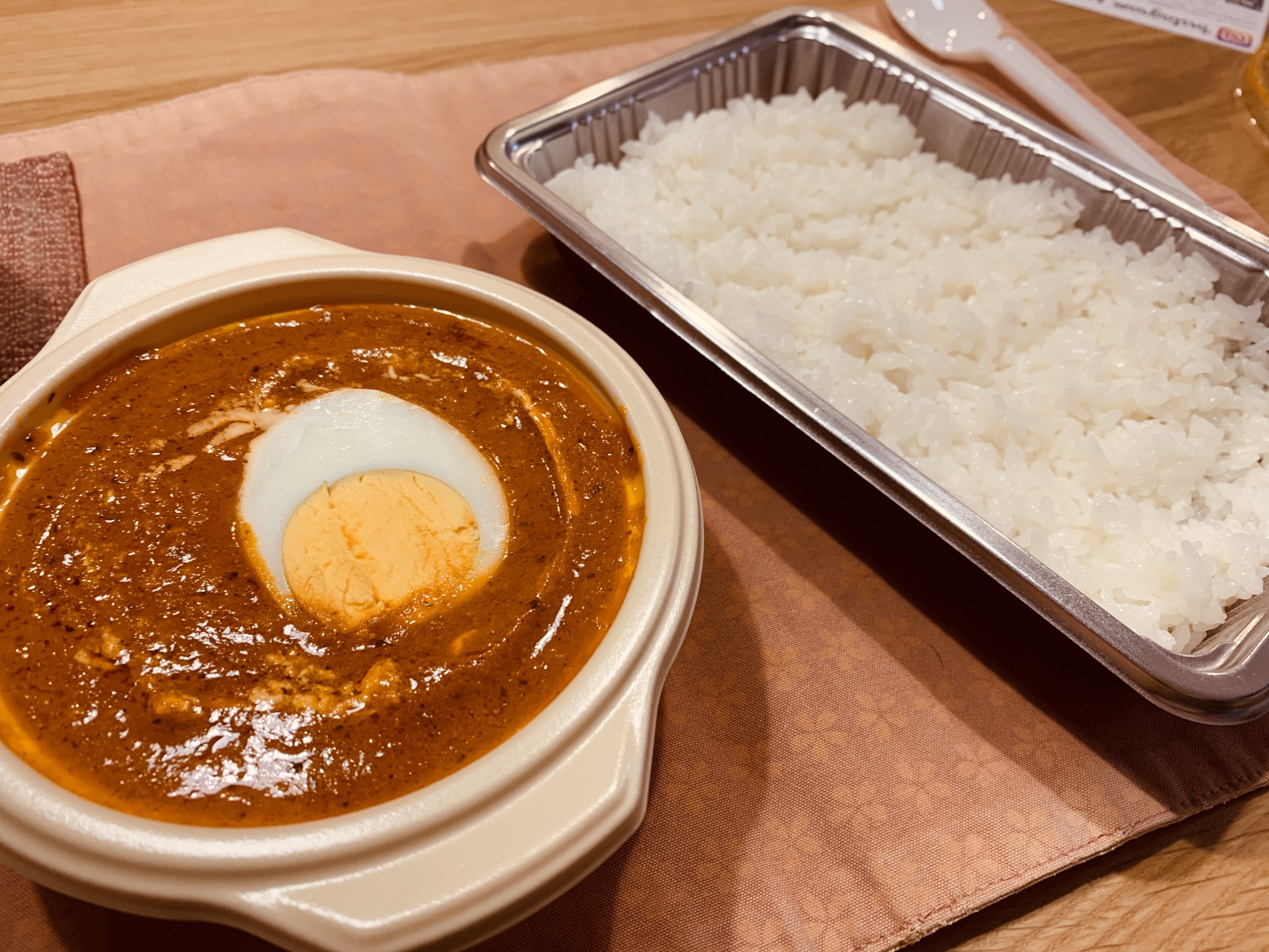 岐阜市のカレー屋 インドカレー ツルシで”キーマエッグカレー”をテイクアウトして食べてみる