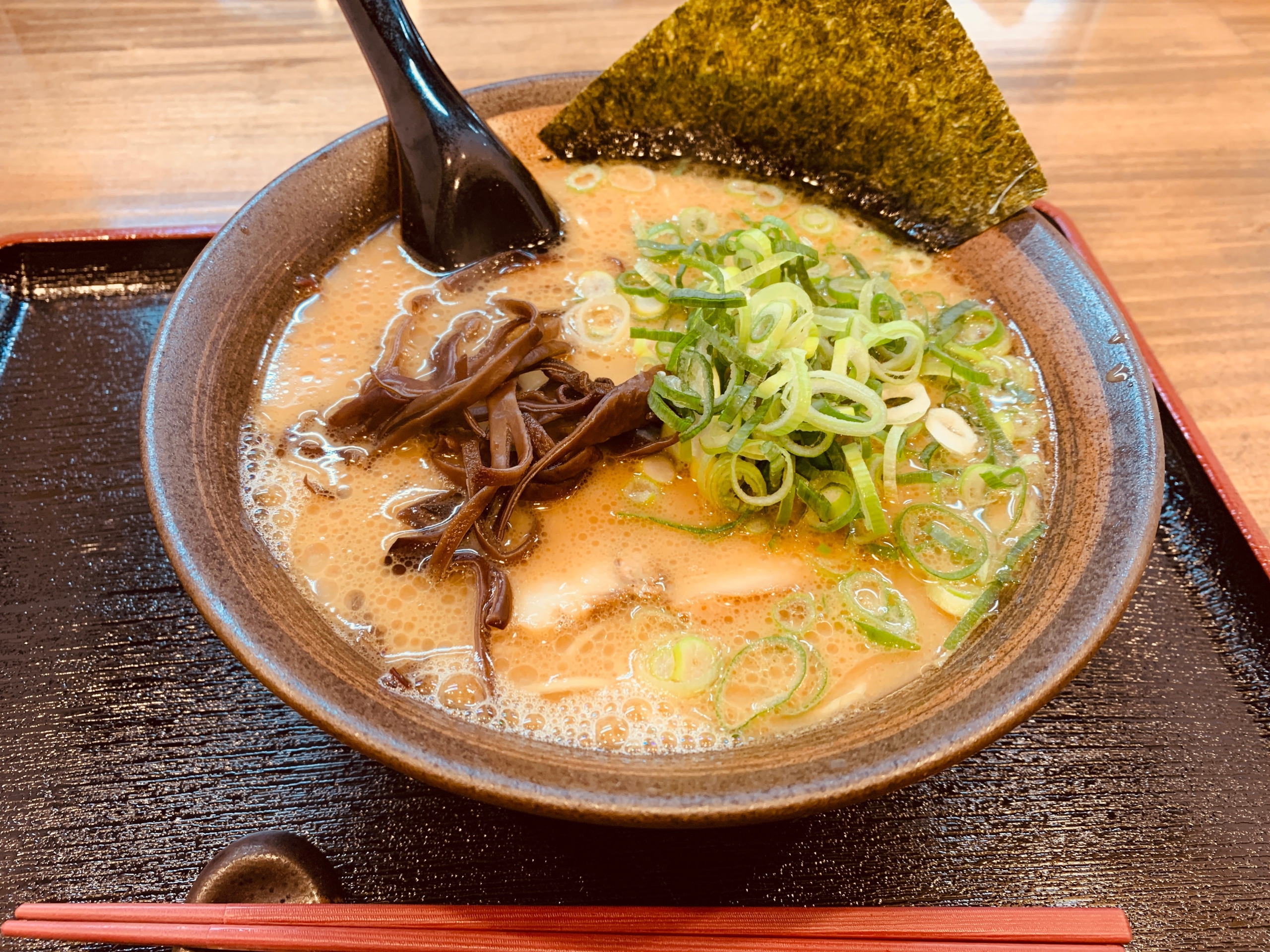 岐阜市のラーメン屋 一兆で”とんこつみそラーメン”を食べてみる