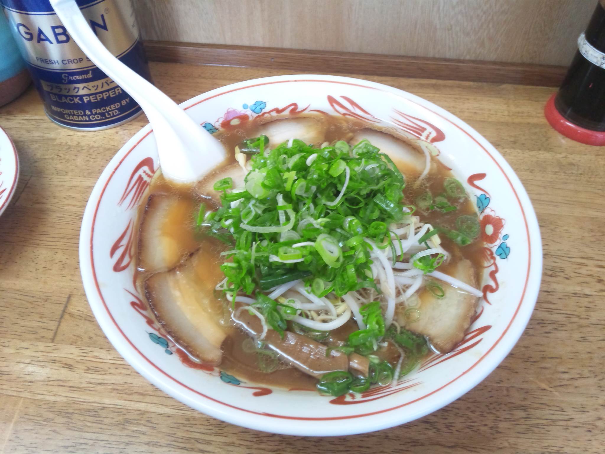 岡山のラーメン屋 ひさ屋 のチャーシューメン を食べてみる