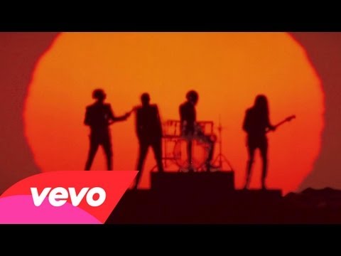 テンションがあがる唄 Daft Punk feat. Pharrell Williams / Get Lucky