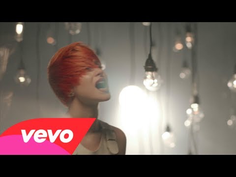 テンションがあがる唄 Zedd feat. Hayley Williams / Stay The Night